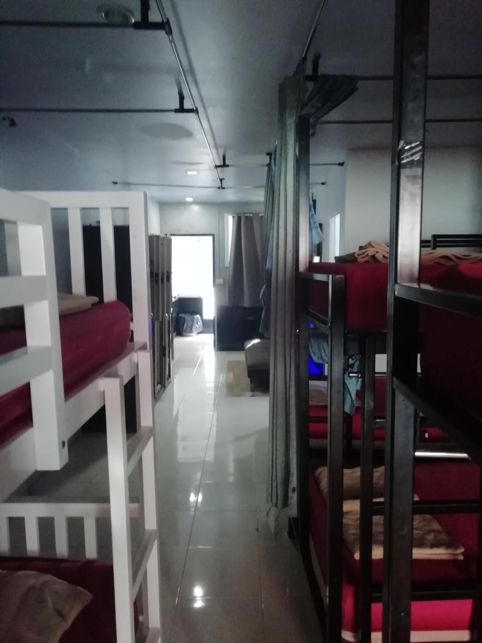 Neverland Dorm Пхипхи Номер фото